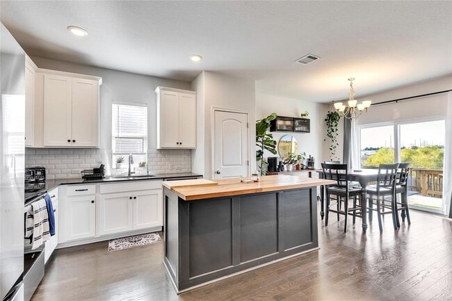 Photo - 13004 Titanium St