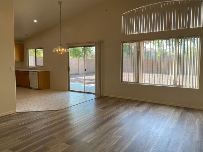 Photo - Chandler 3 Bedroom, 2 Bathroom - 1 Story B...