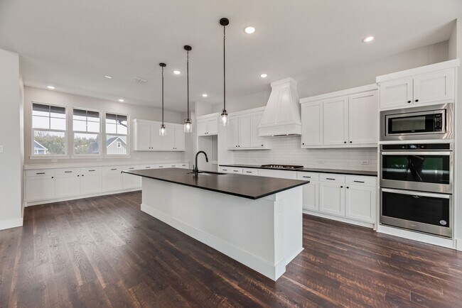 Photo - Lovely Custom Home in Beautiful Nevada!