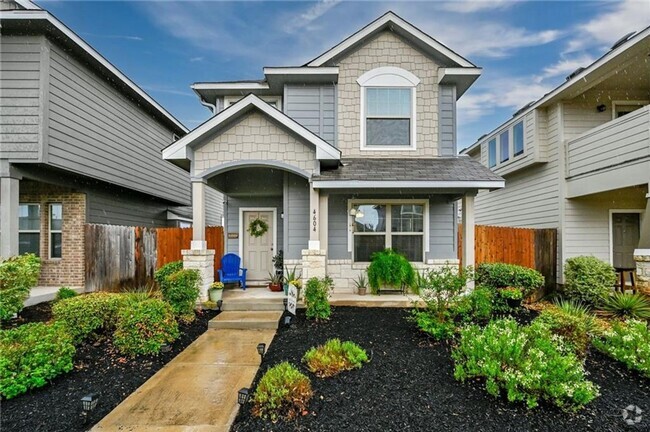 Building Photo - Beautiful Three Bedroom Home for Rent in C...