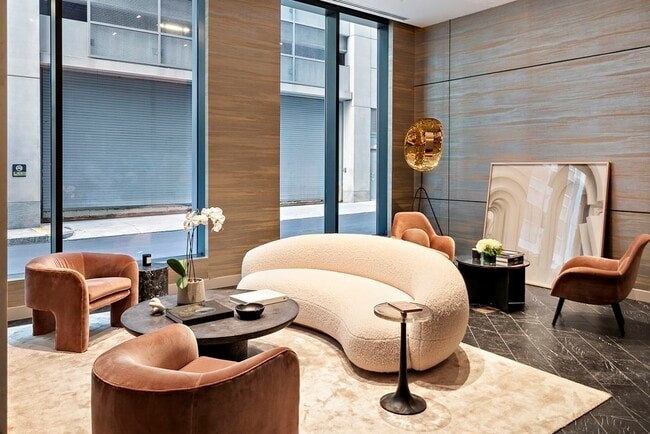 Photo - 55 Lagrange St Unidad 909