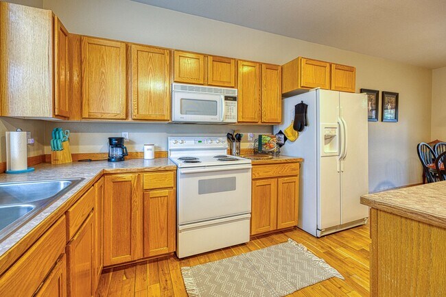 10604 Cormorant Ct