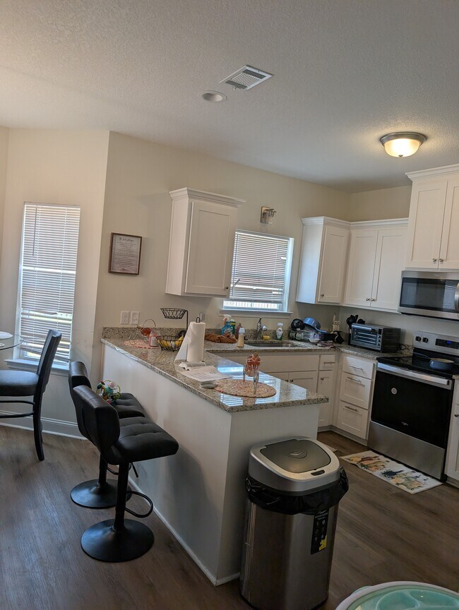Photo - 384 Hardman Rd