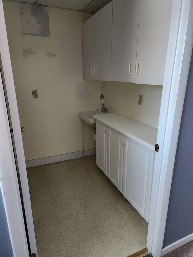 Photo - 433 S Mineral St