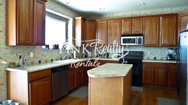 Photo - 5516 Mountain Garland Dr