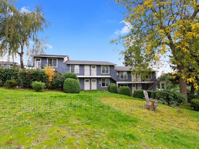 Photo - 6830 N Richmond Ave