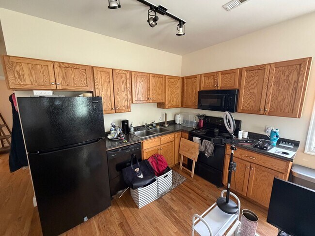 1009 N 25th St Unidad C