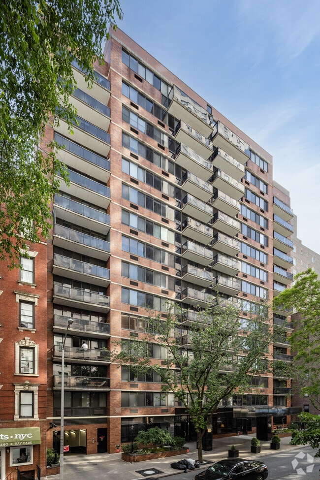 Photo - Carriage House