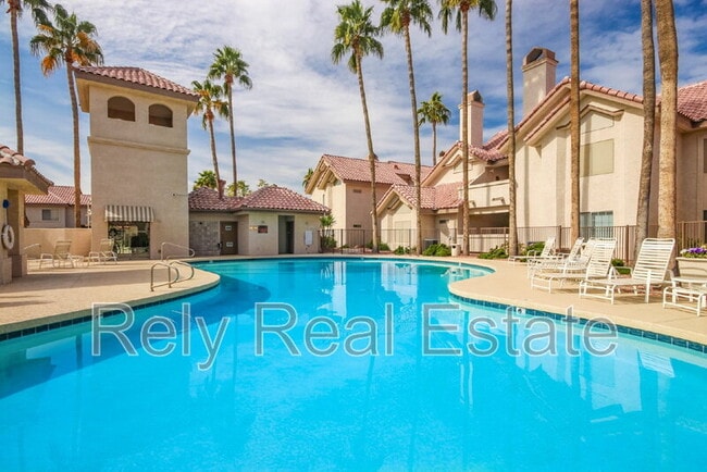 Photo - 2801 N Litchfield Rd Unidad 48 Rental