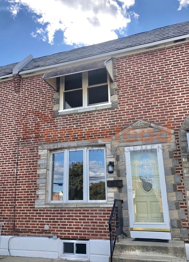 Building Photo - 3 BED, 2 BATH WESTBROOK PARK HOME