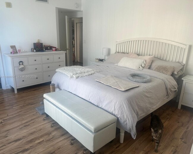 Photo - 100 N Federal Hwy Unit 825