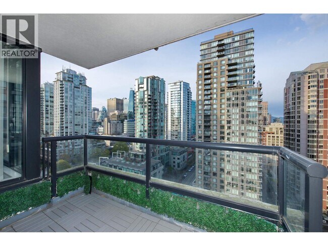 Photo - 928 Homer St Unité 2805