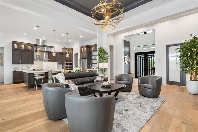 9474 Melody Cir