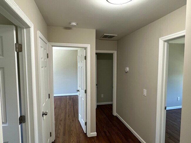 Photo - 536 Hampton Ave