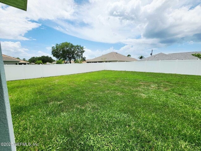 Photo - 27 Farmsworth Dr
