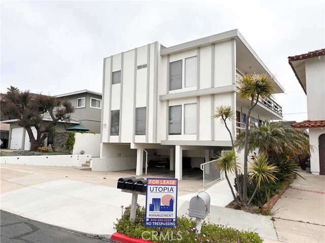 Building Photo - 33802 Castano Dr