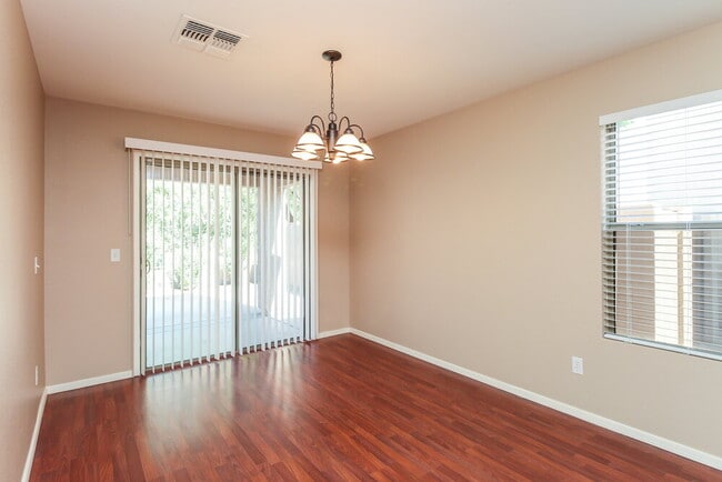 Photo - 3121 S Mandy