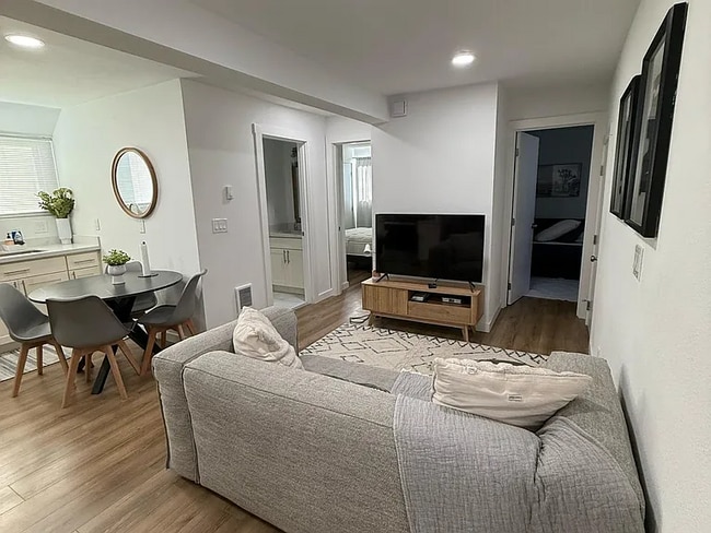 Photo - 3730 SW 99th St