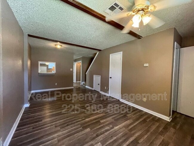 Photo - 750 Hospital Rd Unit Q-3