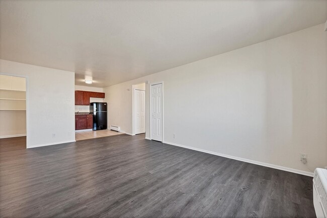 Del Mar Garden Apartments