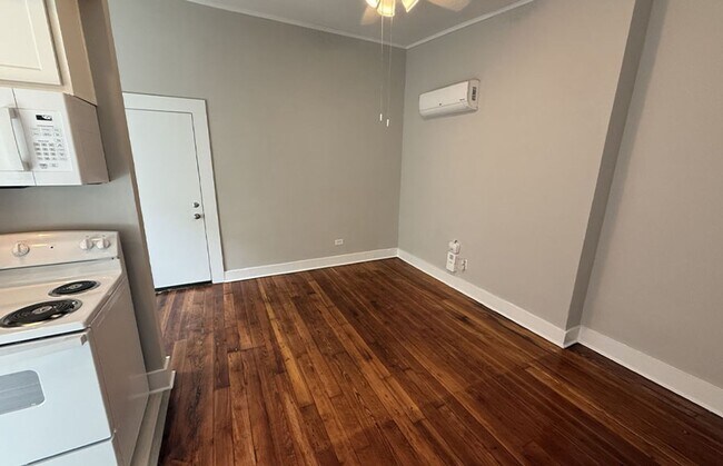 Photo - 2724 Jefferson Ave Unidad 2724-08