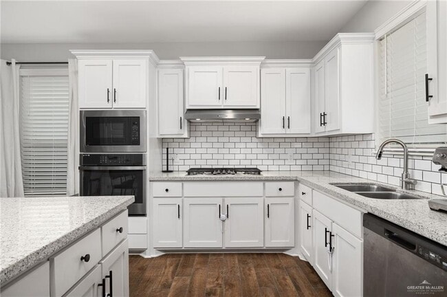 Photo - 16 Chalk Rdg Dr