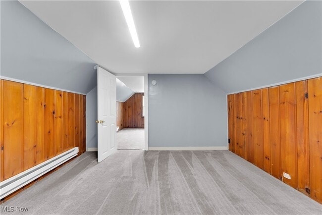 Photo - 915 Helmsdale Rd Unidad 3