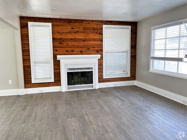Building Photo - 625 A St Unit C Rental