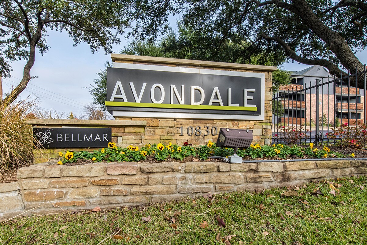 Avondale Parc Bellmar Apartments For Rent In Dallas Tx Forrent Com