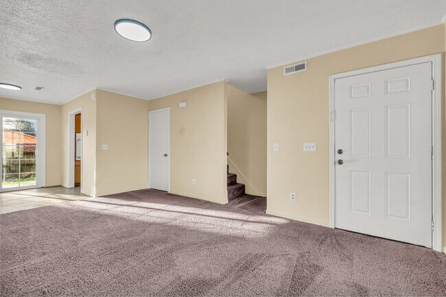 Photo - 343 Miller Ave