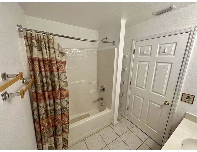 Photo - 3BR/2BA single-family home in gated community