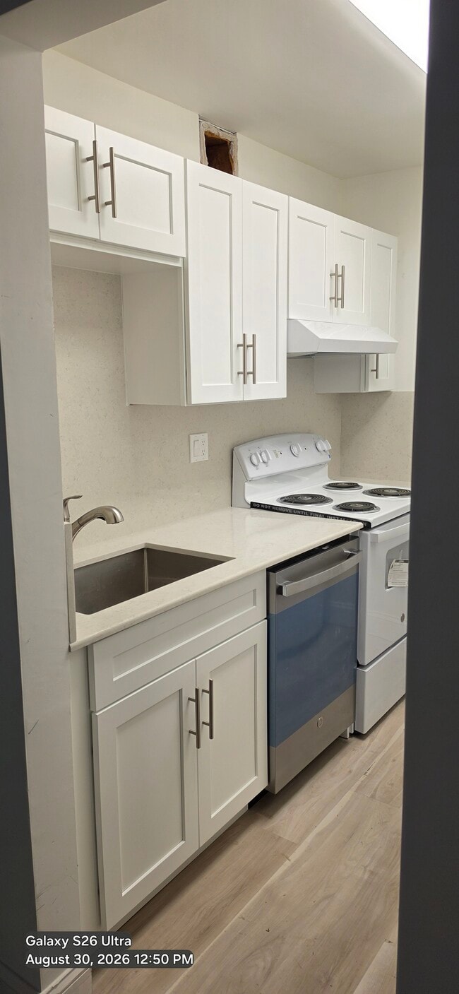 Kitchen2 - 10500 SW 108th Ave Unit B111