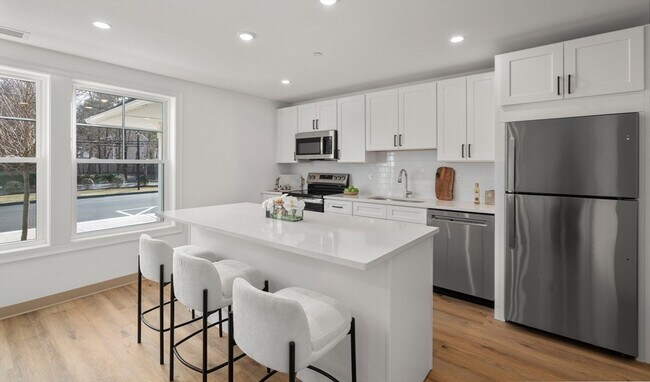 Photo - 26 Union St Unit 102