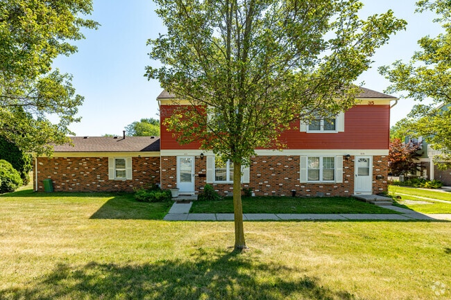 Building Photo - 1634 Wingate Blvd Rental