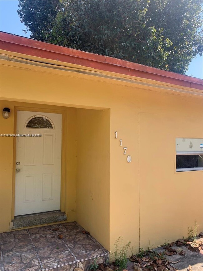 Building Photo - 3 bedroom in North Miami FL 33161 Rental