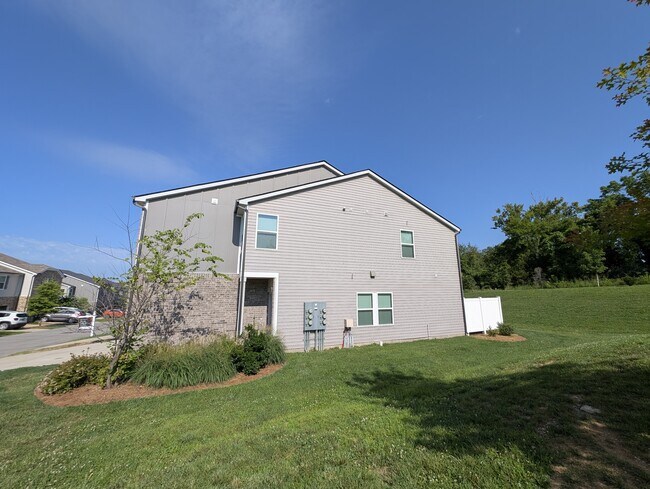 Photo - 800 Arrington Wy