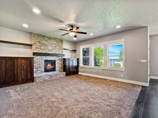 Photo - 6494 E Bend Ridge St
