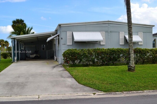 Building Photo - 1620 SW 64th Way