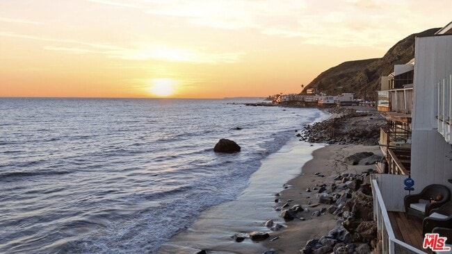 20456 Pacific Coast Hwy