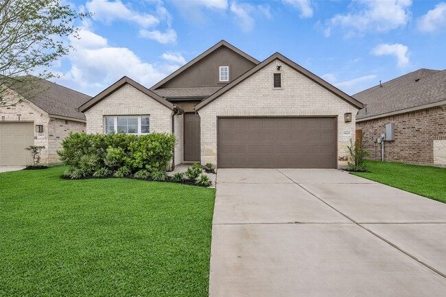 Building Photo - 19419 Valletta Green Dr