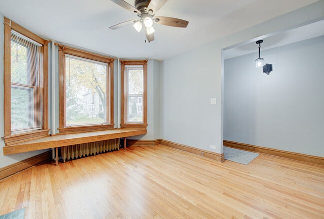 LR - 532 Thomas Ave Unidad #1