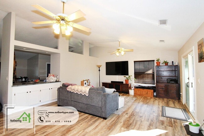 Photo - 11540 Vista Del Rio