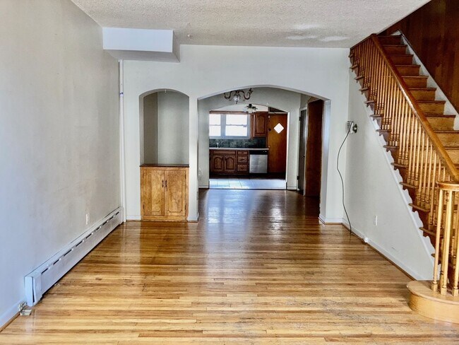Building Photo - 3bd/1.5bth South Philly Gem Rental