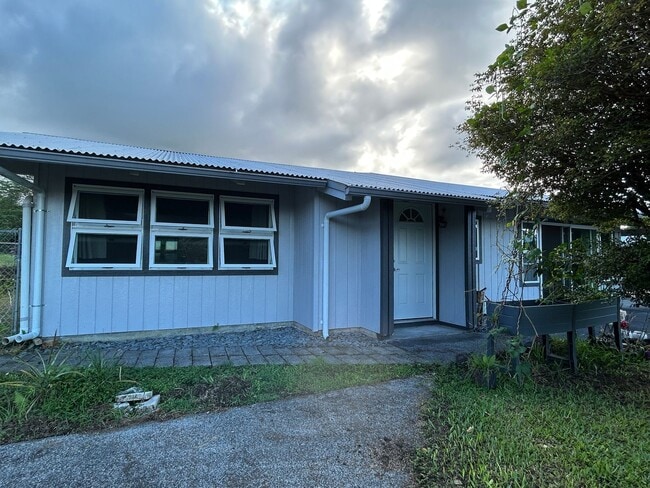 Photo - 166 Makalani St