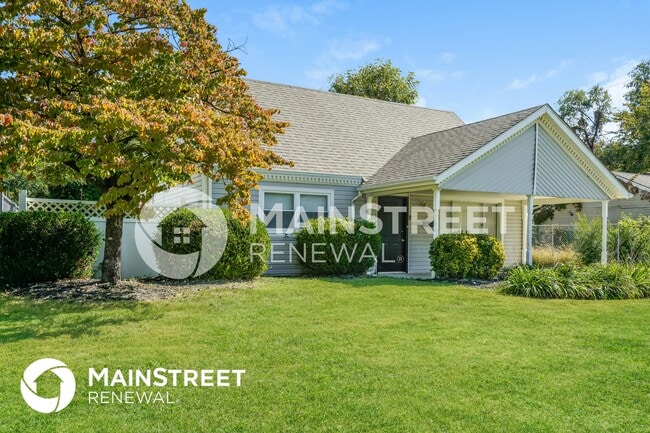 Photo - 9335 Donerail Way