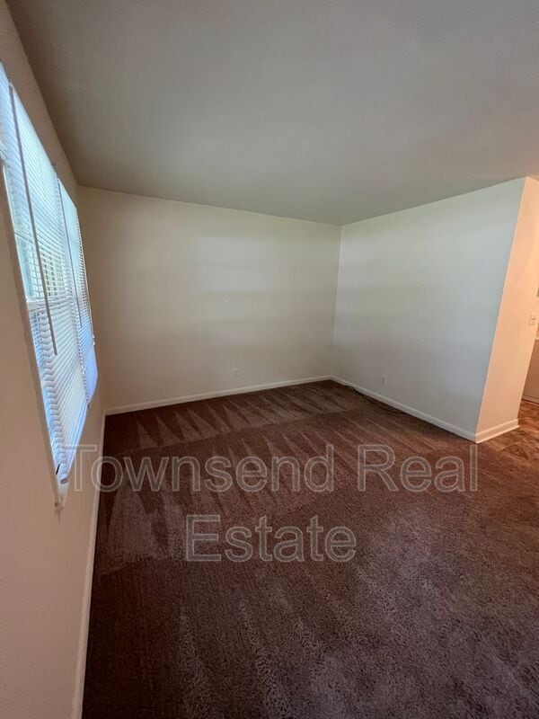 Photo - 116-A Oates Dr