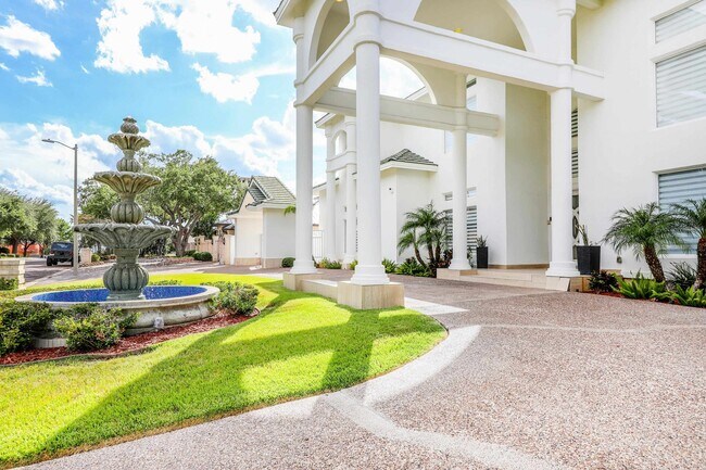 Photo - 314 Bordeaux Dr