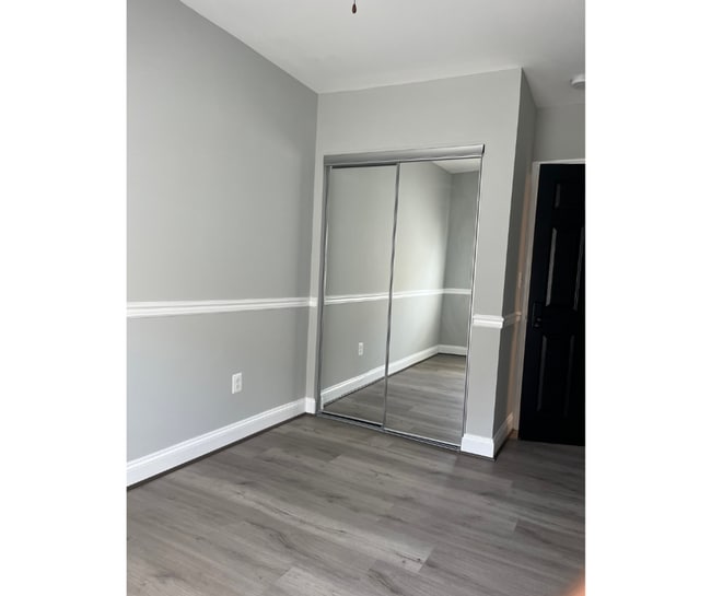 4108 Groveland Ave Unit 3B Available $650 3B