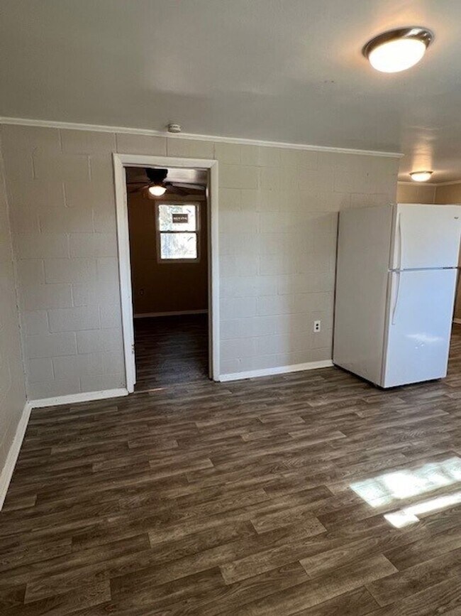 Photo - 1153 Tammy st. Unit B