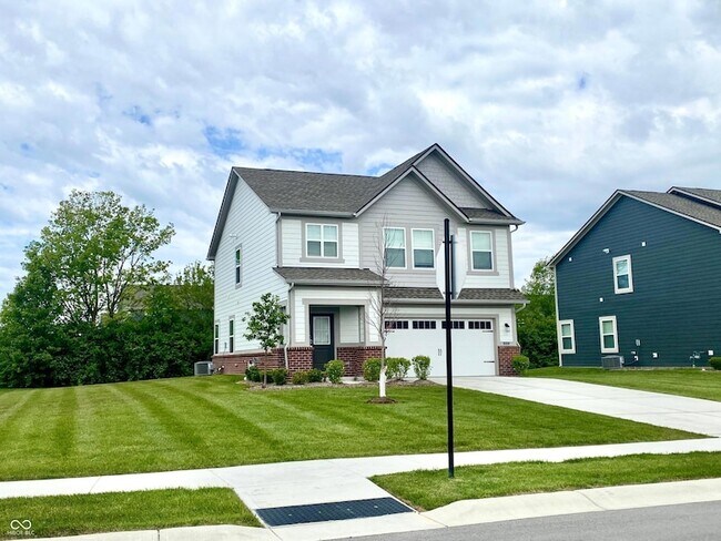 Photo - 6200 Redwood Dr